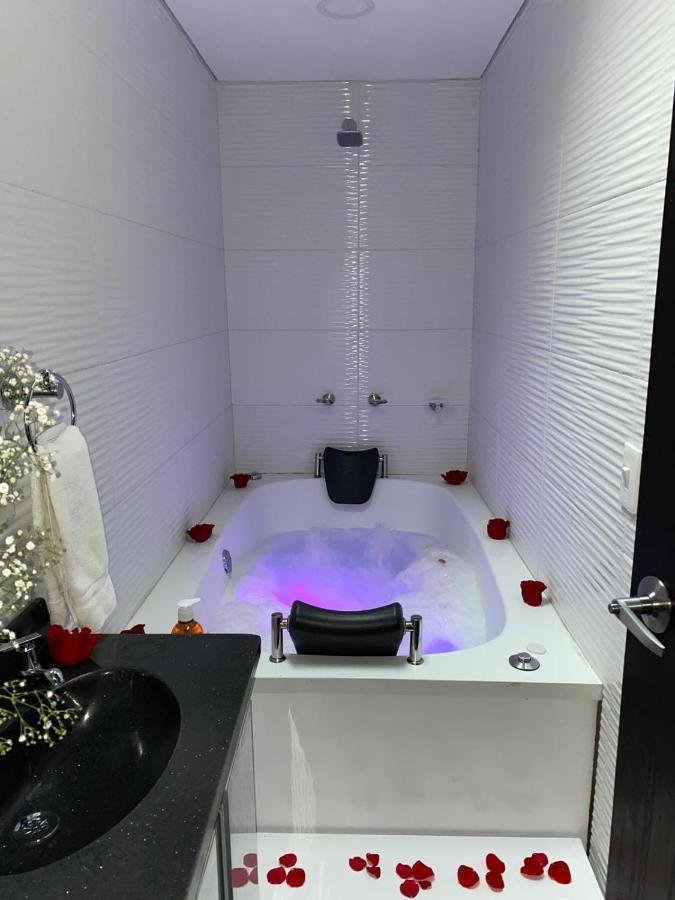 Hotel Boutique Markes Bogota Bagian luar foto