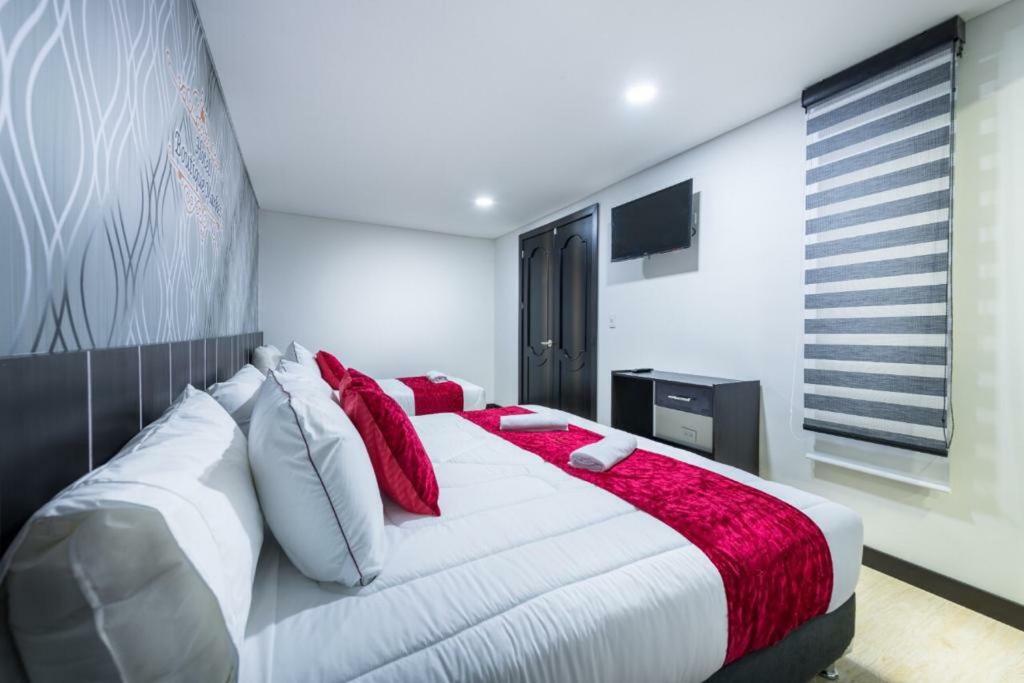 Hotel Boutique Markes Bogota Bagian luar foto